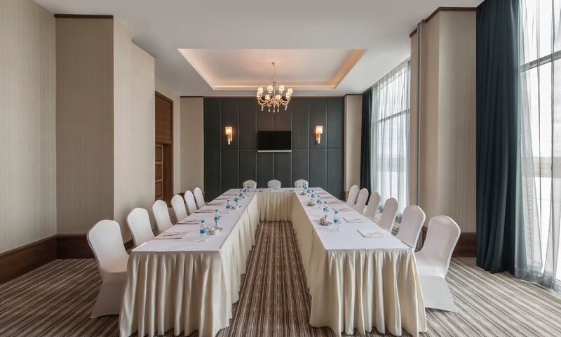 Akrones Otel