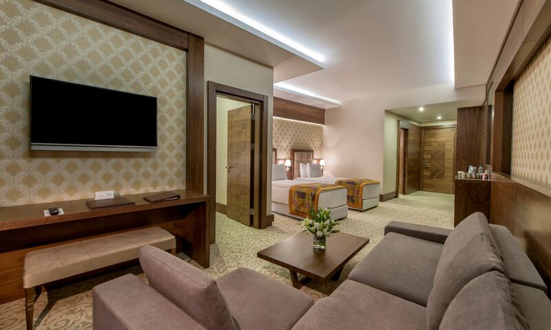 Akrones Otel