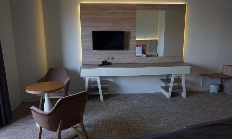 Adanis Park Termal Otel