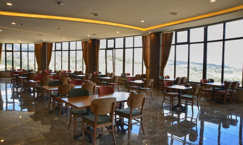 Adanis Park Termal Otel